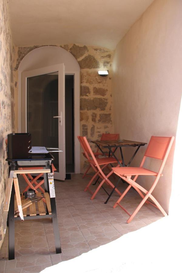 Gite Sandpas Compeyre Esterno foto