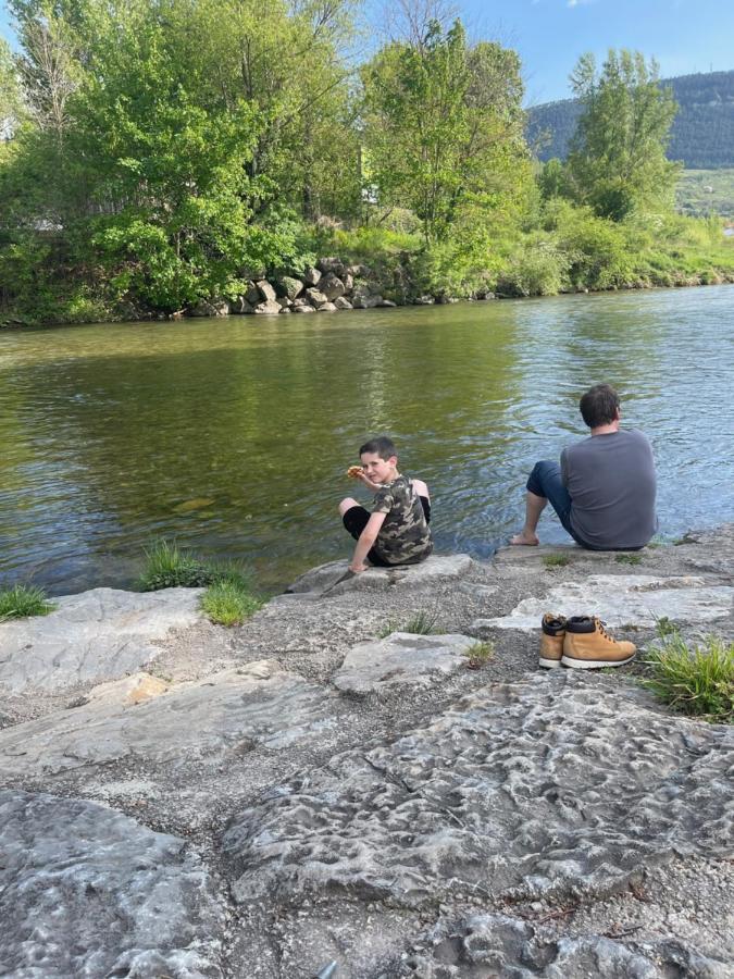 Gite Sandpas Compeyre Esterno foto